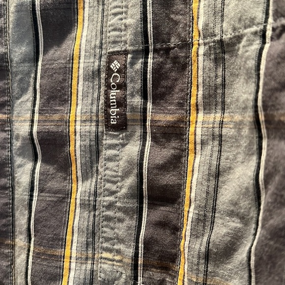 Columbia sportswear long sleeve button down shirt like new size XXL - Picture 3 of 7